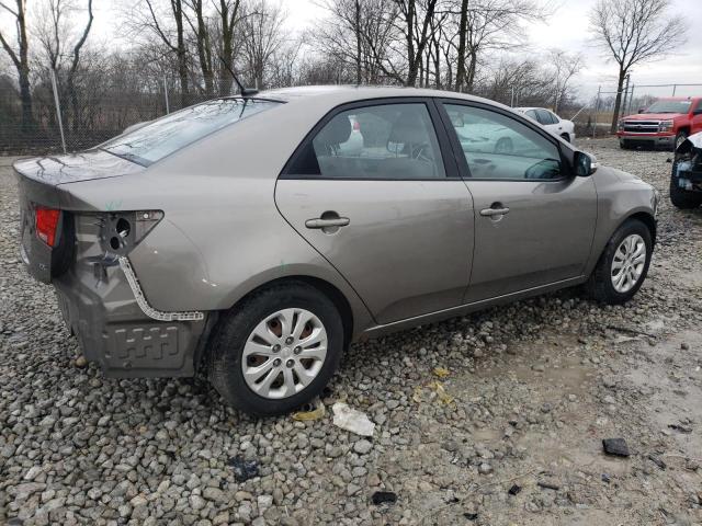 Photo 2 VIN: KNAFU4A29A5068210 - KIA FORTE EX 