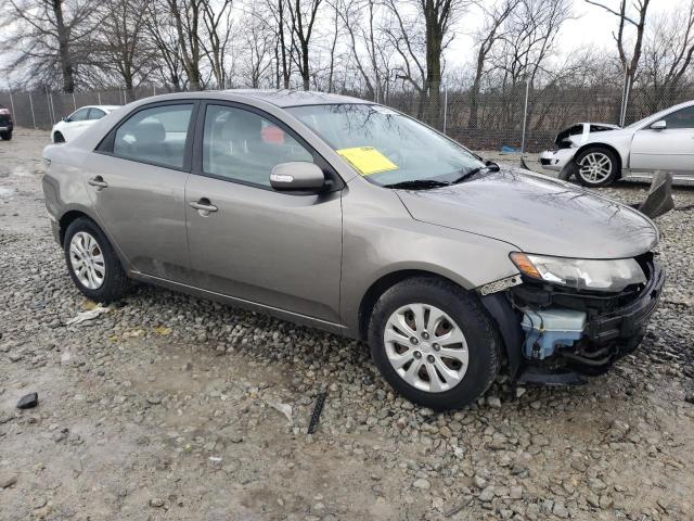 Photo 3 VIN: KNAFU4A29A5068210 - KIA FORTE EX 