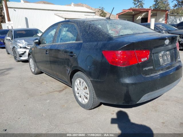 Photo 2 VIN: KNAFU4A29A5182532 - KIA FORTE 