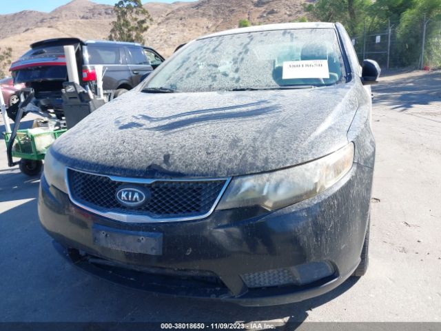 Photo 5 VIN: KNAFU4A29A5182532 - KIA FORTE 