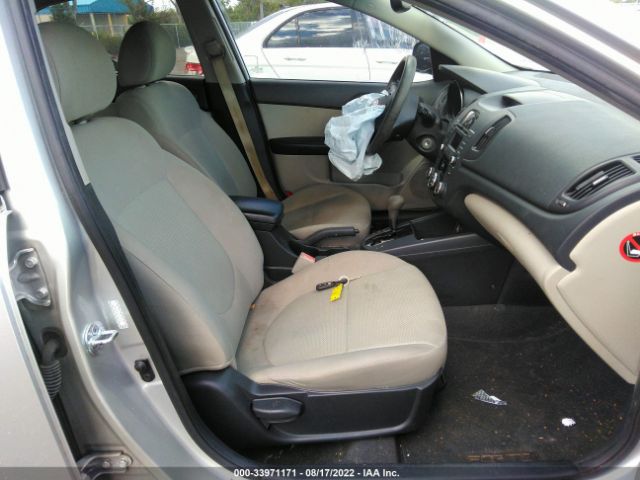 Photo 4 VIN: KNAFU4A29A5834632 - KIA FORTE 