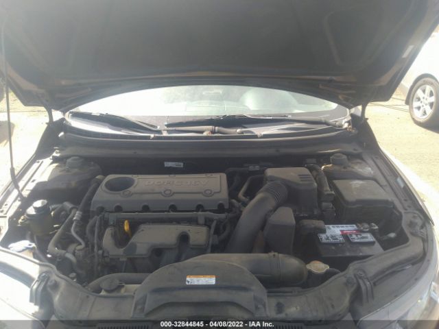 Photo 9 VIN: KNAFU4A29A5837045 - KIA FORTE 