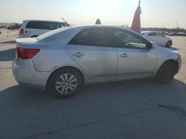 Photo 2 VIN: KNAFU4A29B5373756 - KIA FORTE EX 