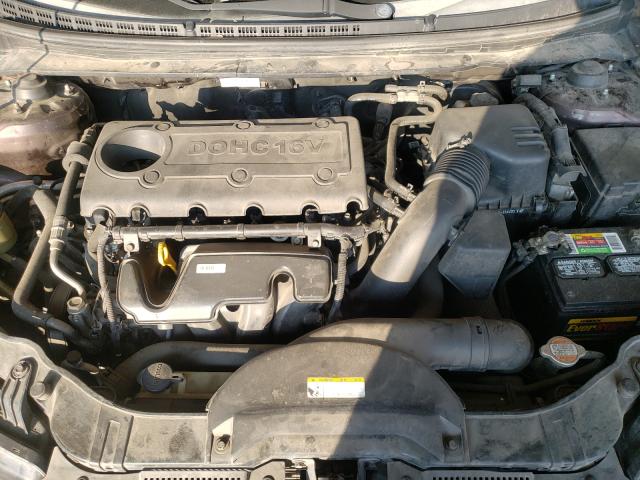 Photo 6 VIN: KNAFU4A29B5453249 - KIA FORTE EX 