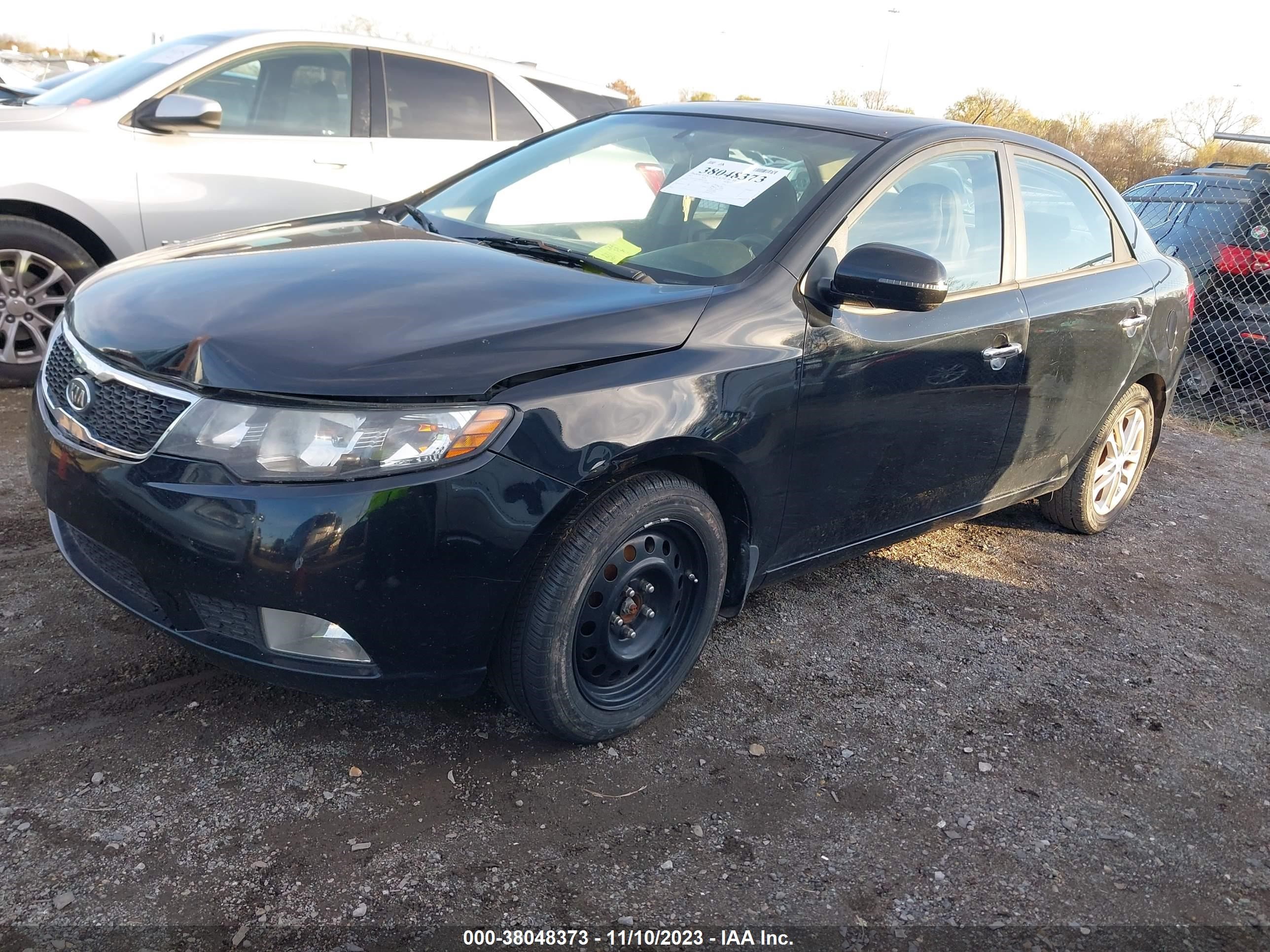 Photo 1 VIN: KNAFU4A29B5463120 - KIA FORTE 