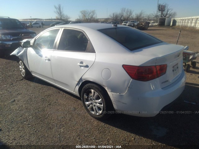 Photo 2 VIN: KNAFU4A29B5891270 - KIA FORTE 