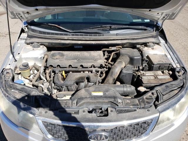 Photo 10 VIN: KNAFU4A29C5470831 - KIA FORTE 