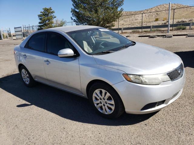 Photo 3 VIN: KNAFU4A29C5470831 - KIA FORTE 