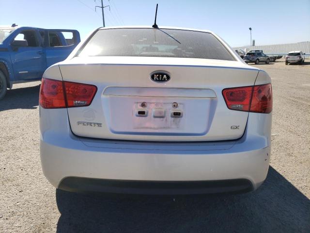 Photo 5 VIN: KNAFU4A29C5470831 - KIA FORTE 