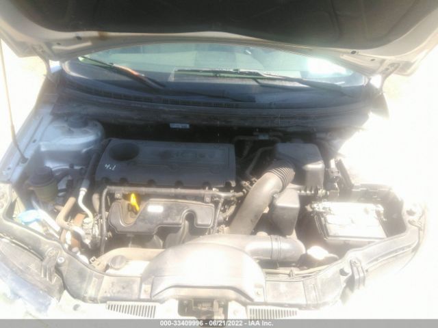 Photo 9 VIN: KNAFU4A29C5482638 - KIA FORTE 