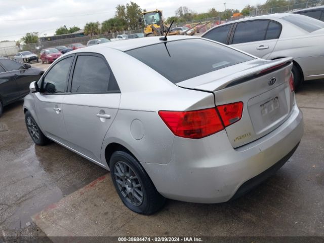 Photo 2 VIN: KNAFU4A29C5508199 - KIA FORTE 