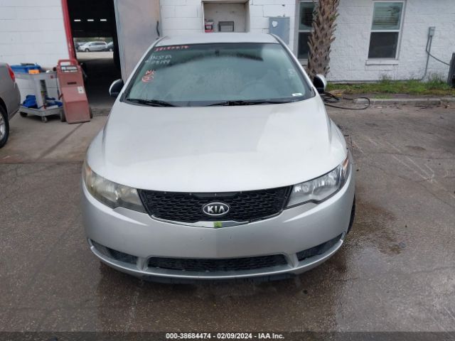 Photo 5 VIN: KNAFU4A29C5508199 - KIA FORTE 