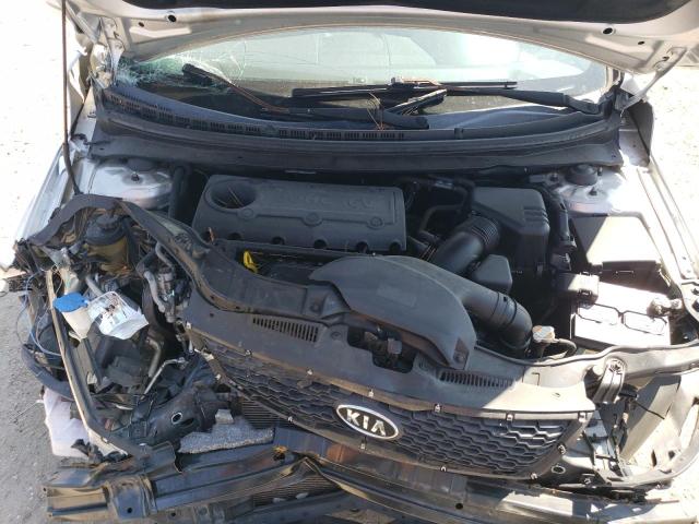 Photo 10 VIN: KNAFU4A29C5551442 - KIA FORTE EX 