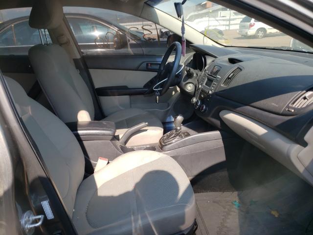 Photo 4 VIN: KNAFU4A29C5582576 - KIA FORTE EX 