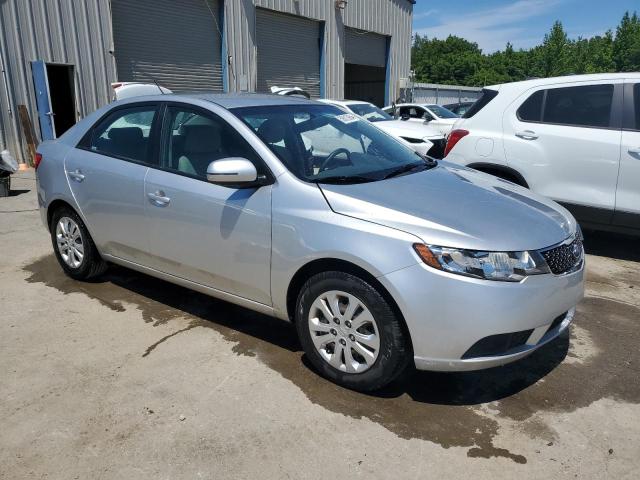 Photo 3 VIN: KNAFU4A29C5584831 - KIA FORTE 