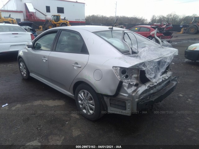 Photo 2 VIN: KNAFU4A29C5585008 - KIA FORTE 