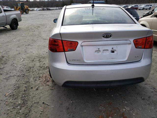 Photo 5 VIN: KNAFU4A29C5606598 - KIA FORTE EX 