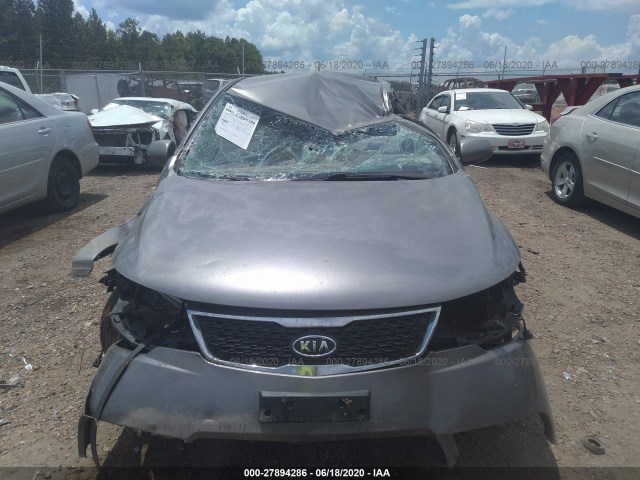 Photo 5 VIN: KNAFU4A29C5644946 - KIA FORTE 