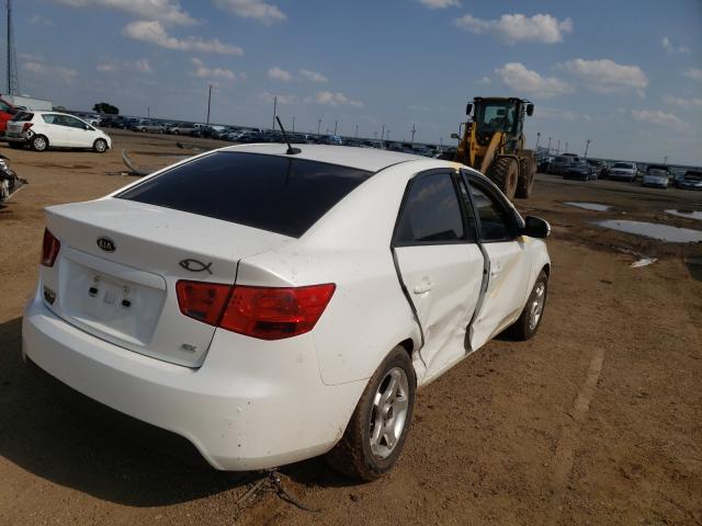 Photo 3 VIN: KNAFU4A29D5647573 - KIA FORTE EX 