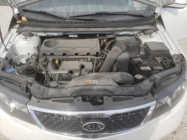 Photo 6 VIN: KNAFU4A29D5715175 - KIA FORTE EX 