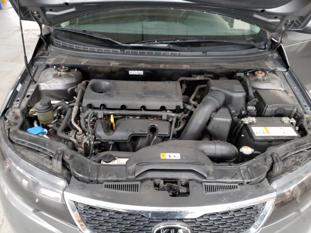 Photo 6 VIN: KNAFU4A29D5715659 - KIA FORTE EX 