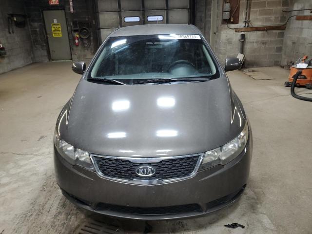 Photo 4 VIN: KNAFU4A29D5727083 - KIA FORTE EX 