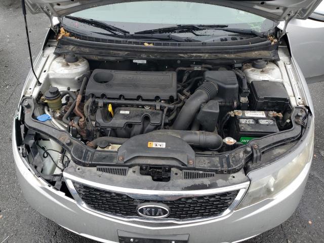 Photo 10 VIN: KNAFU4A29D5729934 - KIA FORTE EX 