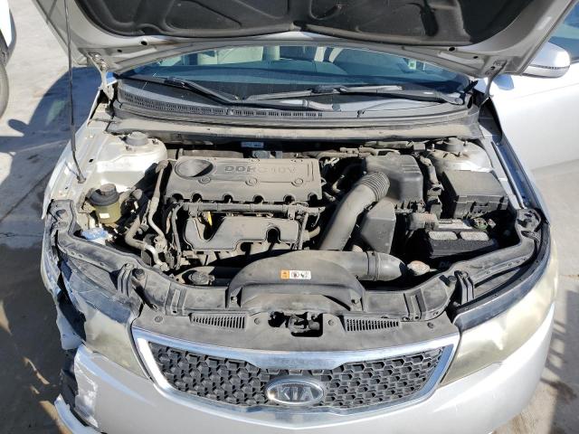 Photo 10 VIN: KNAFU4A29D5732946 - KIA FORTE 