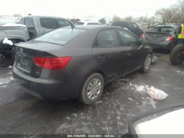 Photo 3 VIN: KNAFU4A29D5736205 - KIA FORTE 