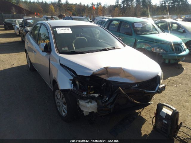 Photo 0 VIN: KNAFU4A29D5740495 - KIA FORTE 