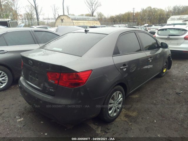 Photo 3 VIN: KNAFU4A29D5741484 - KIA FORTE 