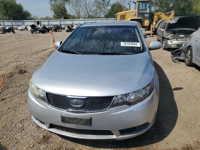 Photo 4 VIN: KNAFU4A2XA5055837 - KIA FORTE EX 