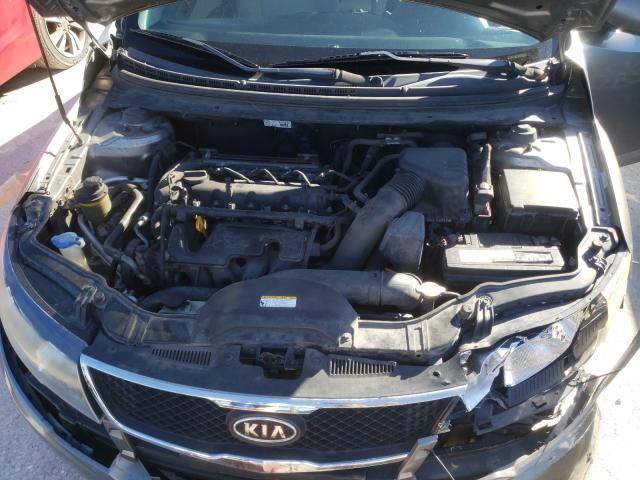 Photo 6 VIN: KNAFU4A2XA5062366 - KIA FORTE EX 