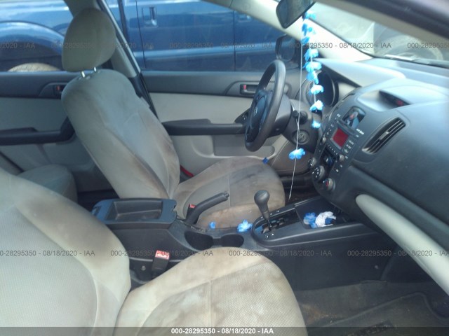 Photo 4 VIN: KNAFU4A2XA5064165 - KIA FORTE 