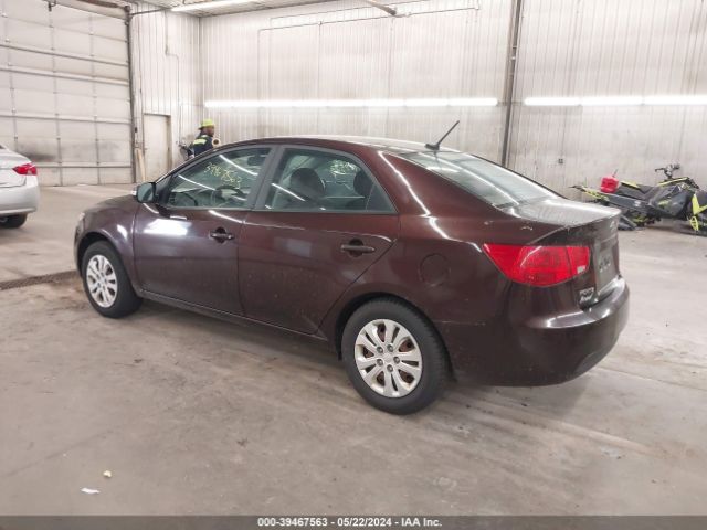 Photo 2 VIN: KNAFU4A2XA5072590 - KIA FORTE 