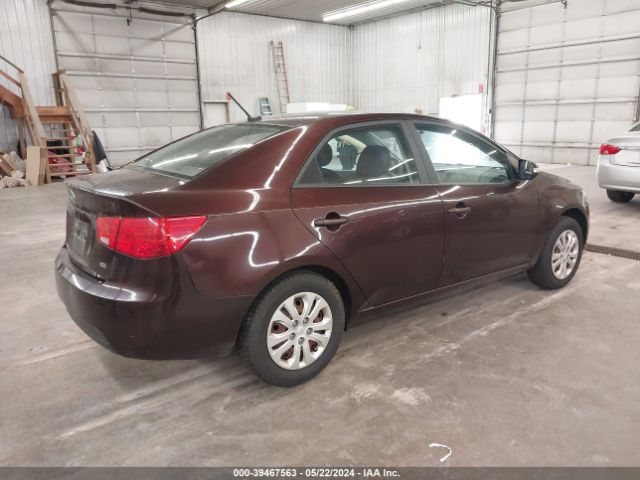 Photo 3 VIN: KNAFU4A2XA5072590 - KIA FORTE 