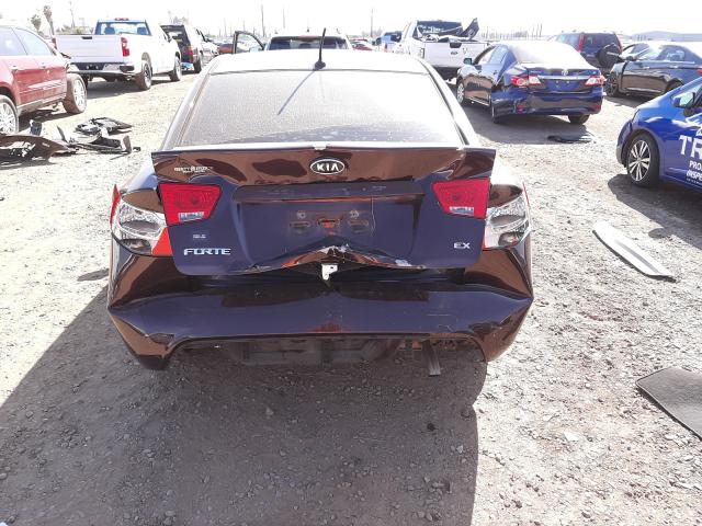 Photo 8 VIN: KNAFU4A2XA5098865 - KIA FORTE EX 