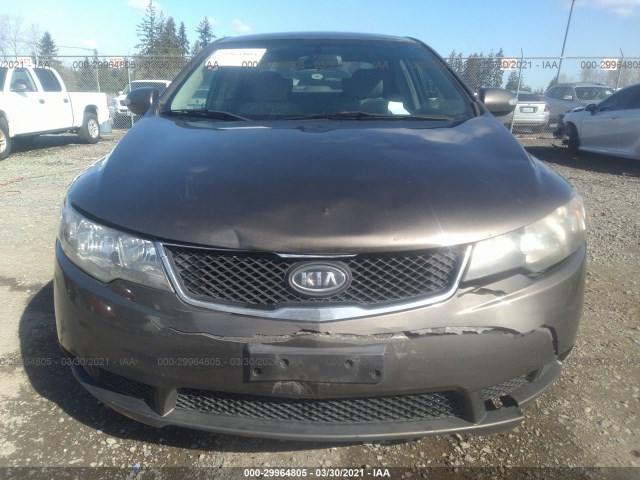 Photo 5 VIN: KNAFU4A2XA5162001 - KIA FORTE 