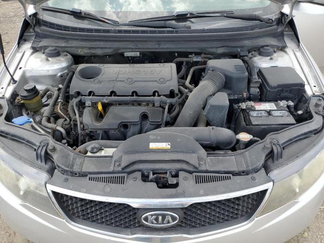 Photo 10 VIN: KNAFU4A2XA5270103 - KIA FORTE 