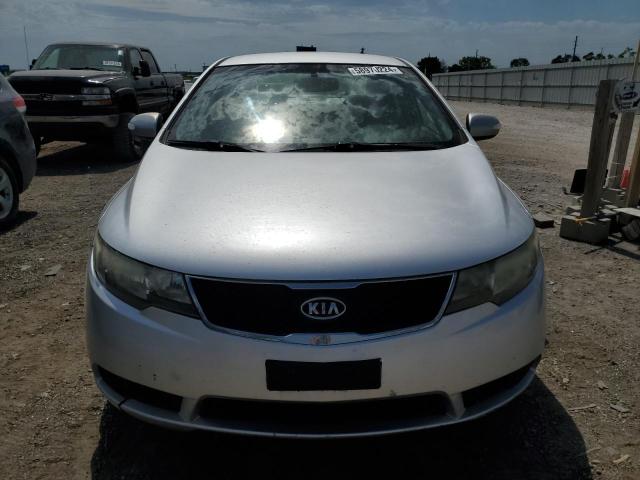 Photo 4 VIN: KNAFU4A2XA5270103 - KIA FORTE 