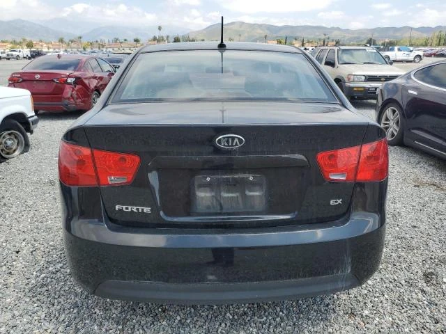 Photo 5 VIN: KNAFU4A2XA5270697 - KIA FORTE EX 