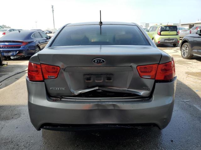 Photo 5 VIN: KNAFU4A2XA5812381 - KIA FORTE EX 