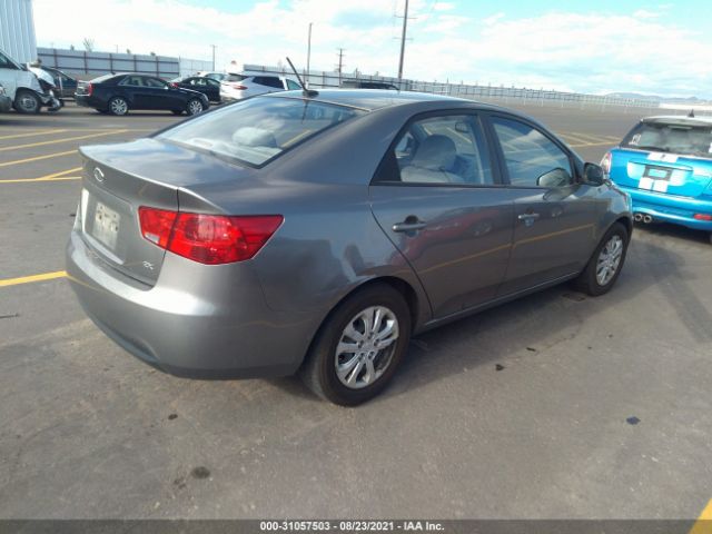 Photo 3 VIN: KNAFU4A2XA5826586 - KIA FORTE 