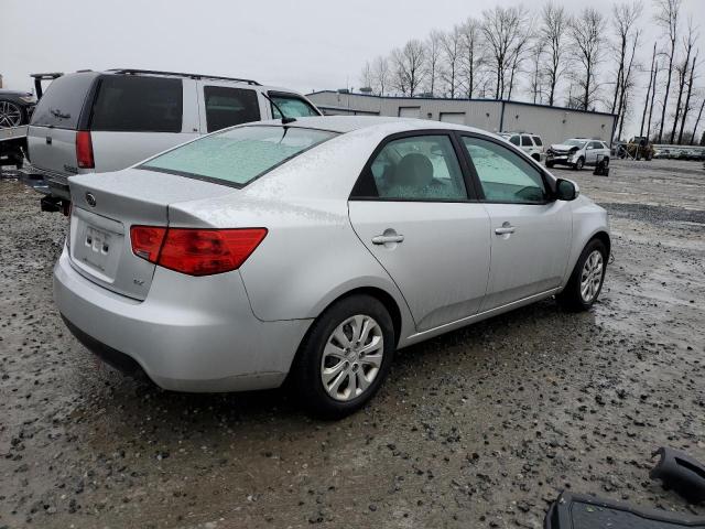 Photo 2 VIN: KNAFU4A2XB5373653 - KIA FORTE 