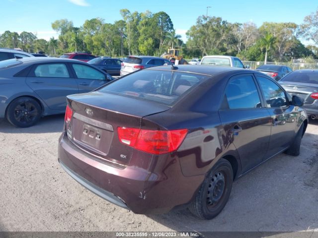 Photo 3 VIN: KNAFU4A2XB5405646 - KIA FORTE 