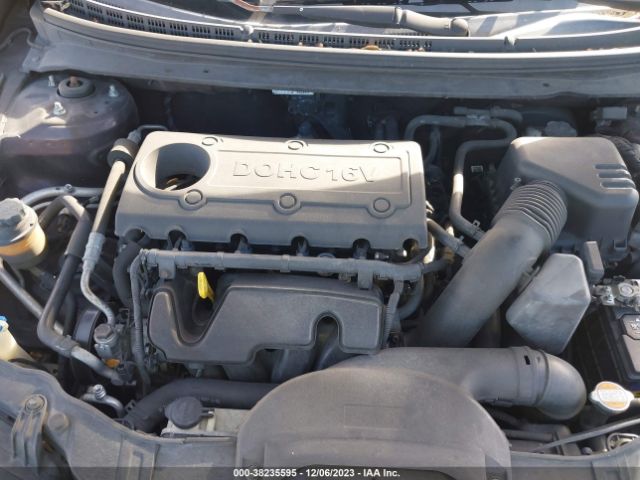 Photo 9 VIN: KNAFU4A2XB5405646 - KIA FORTE 