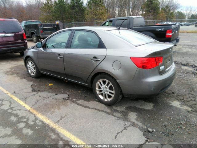 Photo 2 VIN: KNAFU4A2XC5498735 - KIA FORTE 