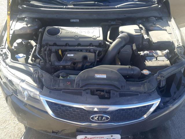 Photo 10 VIN: KNAFU4A2XC5512617 - KIA FORTE EX 