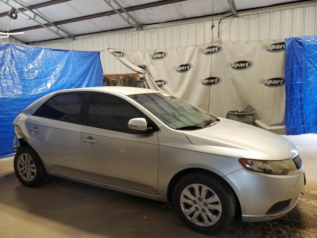 Photo 3 VIN: KNAFU4A2XC5552177 - KIA FORTE EX 