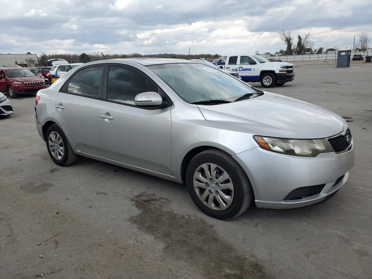 Photo 3 VIN: KNAFU4A2XC5588810 - KIA FORTE 